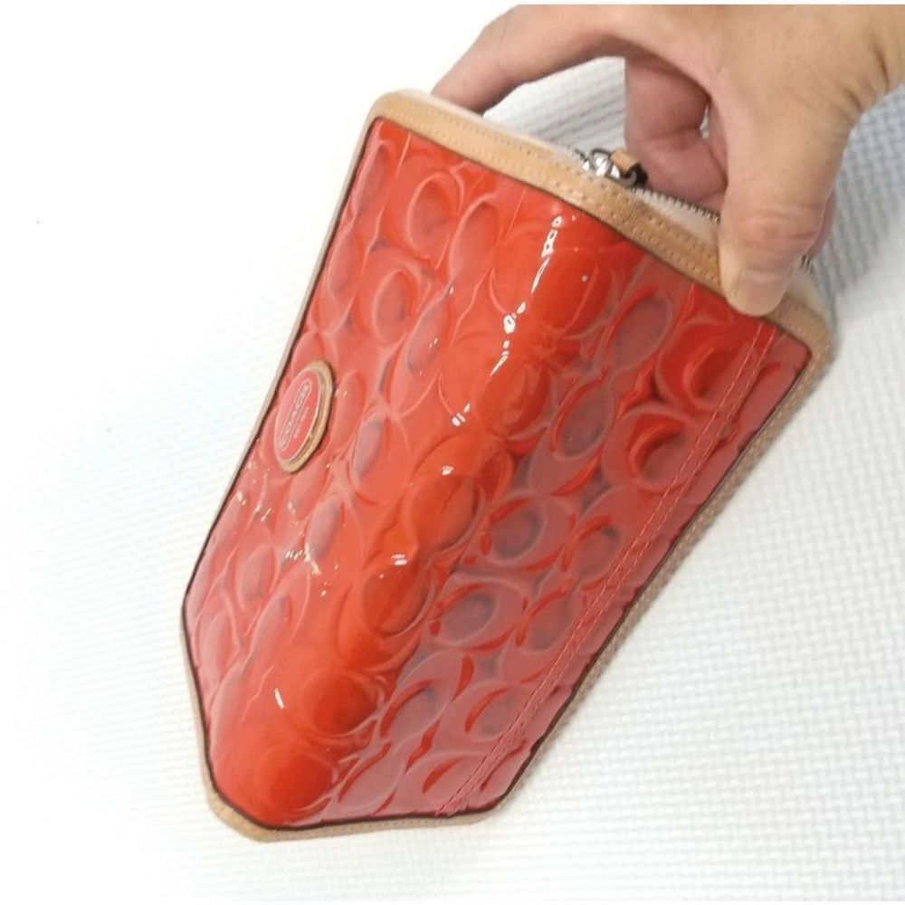 Coach Patent Leather Bifold wallet - Picture 3 of 6